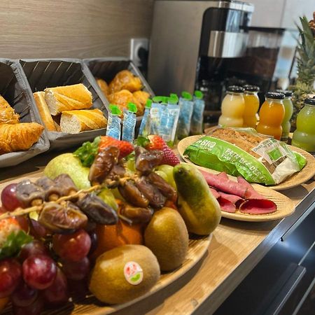 Leclerc Hotel Centre Gare Ле-Ман Экстерьер фото